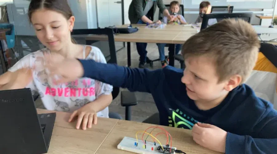 curs-robotica-pentru-copii
